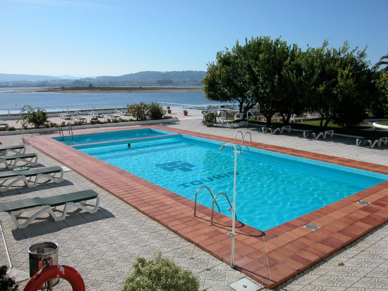 Hotel Touris Ardía Exterior photo